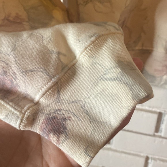 Abercrombie Soft AF Fleece Rose Sweatshirt - Picture 4 of 6